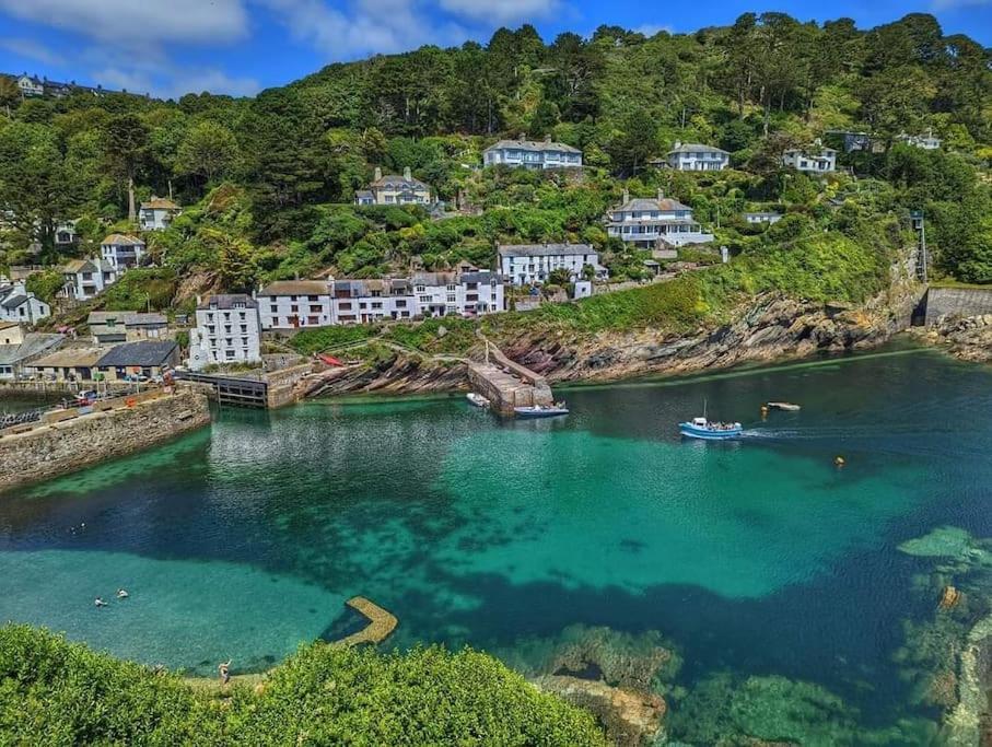 Bijou Coastal Apartment In Polperro With Hot Tub Onsite Parking Downhill Walk To Village Exteriör bild